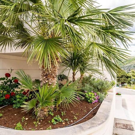 Villa Diana: Bayside View Beauty - A Romantic Home Дубровник Экстерьер фото