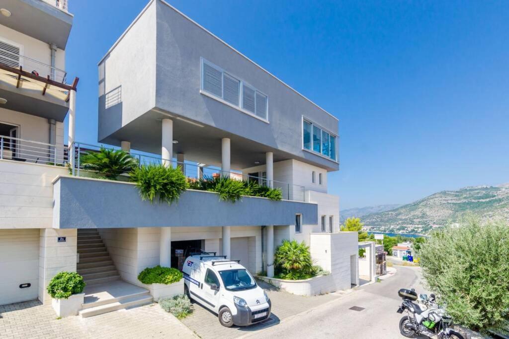 Villa Diana: Bayside View Beauty - A Romantic Home Дубровник Экстерьер фото